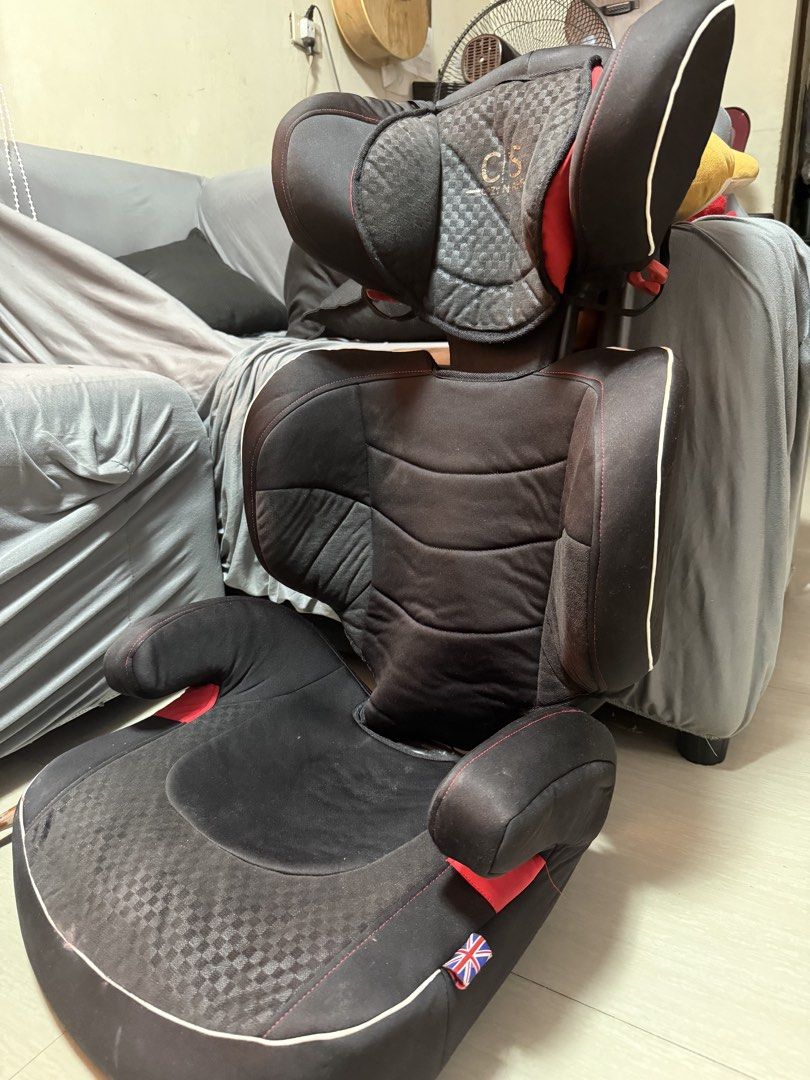 Cozy N Safe Augusta EZFix Car Seat (Category: Car Seats) located in Makati City. Submitted by divsp (Listing ID 1434024257, Image 2). Description: 🚗 Cozy N Safe Augusta EZ Fix Car Seat – ₱2,800 Bought for ₱4,500, now letting go for a very sulit price ✨ Ideal for toddlers/young kids (forward-facing). Suitable for 15–36kg ✔️ ISOFIX compatible (EZ Fix) ✔️ Sturdy and safe ✔️ Comfortable for everyday use ✔️ Fully functional ⚠️ With signs of usage and