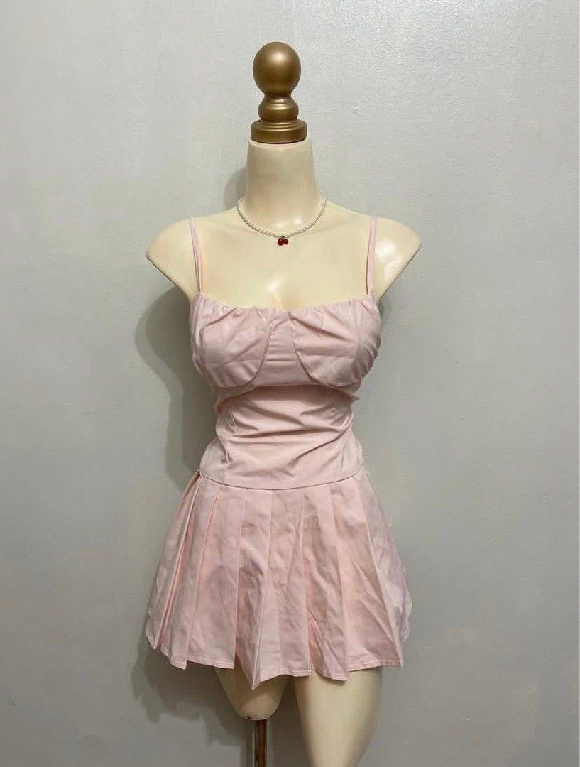 Dollette Pleated Mini Dress (Category: Dresses) located in Mandaluyong City. Submitted by cxia_style (Listing ID 1434008058, Image 1). Description: details: ୨ৎ polyester fabric ୨ৎ non stretch ୨ৎ adjustable strap ୨ৎ side zipper ୨ৎ double-layered bust.