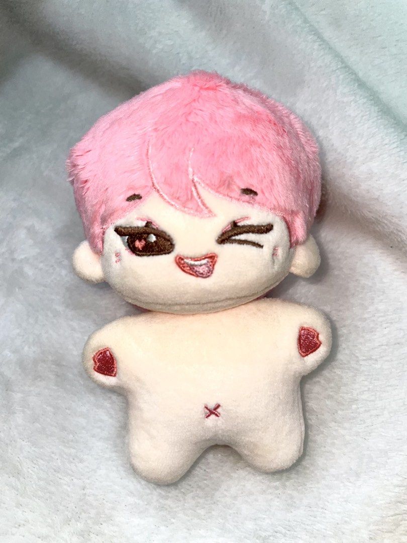 ENHYPEN SUNOO; KPOP MERCH (Category: K-Wave Merchandise) located in Manila. Submitted by leaa.11 (Listing ID 1434063952, Image 2). Description: SUNOO DOLL • Still in excellent condition • Priority goes to pay-as-you-order buyers • Item is onhand • More photos/videos can be sent once you’re sure about purchasing 🚫 not open for price haggling, swaps, meet-ups, or cash on delivery 🚫 please avoid backing out once confirmed MOP: GCASH, PAYPAL & MAYA