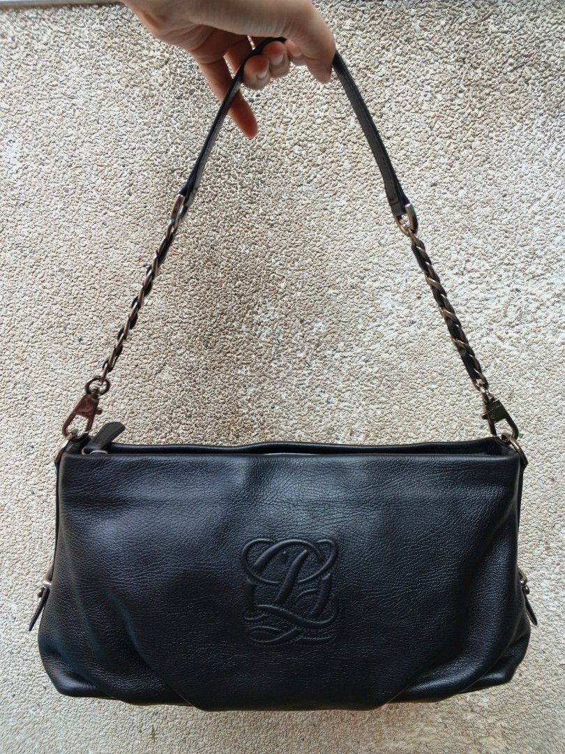 Louis Quatorze Black Shoulder Bag (Category: Shoulder Bags) located in Taytay. Submitted by eri.94 (Listing ID 1427378078, Image 1). Description: authentic Louis quatorze shoulder bag in black ykk zipper gunmetal hardwares minimal signs of usage only no issues.