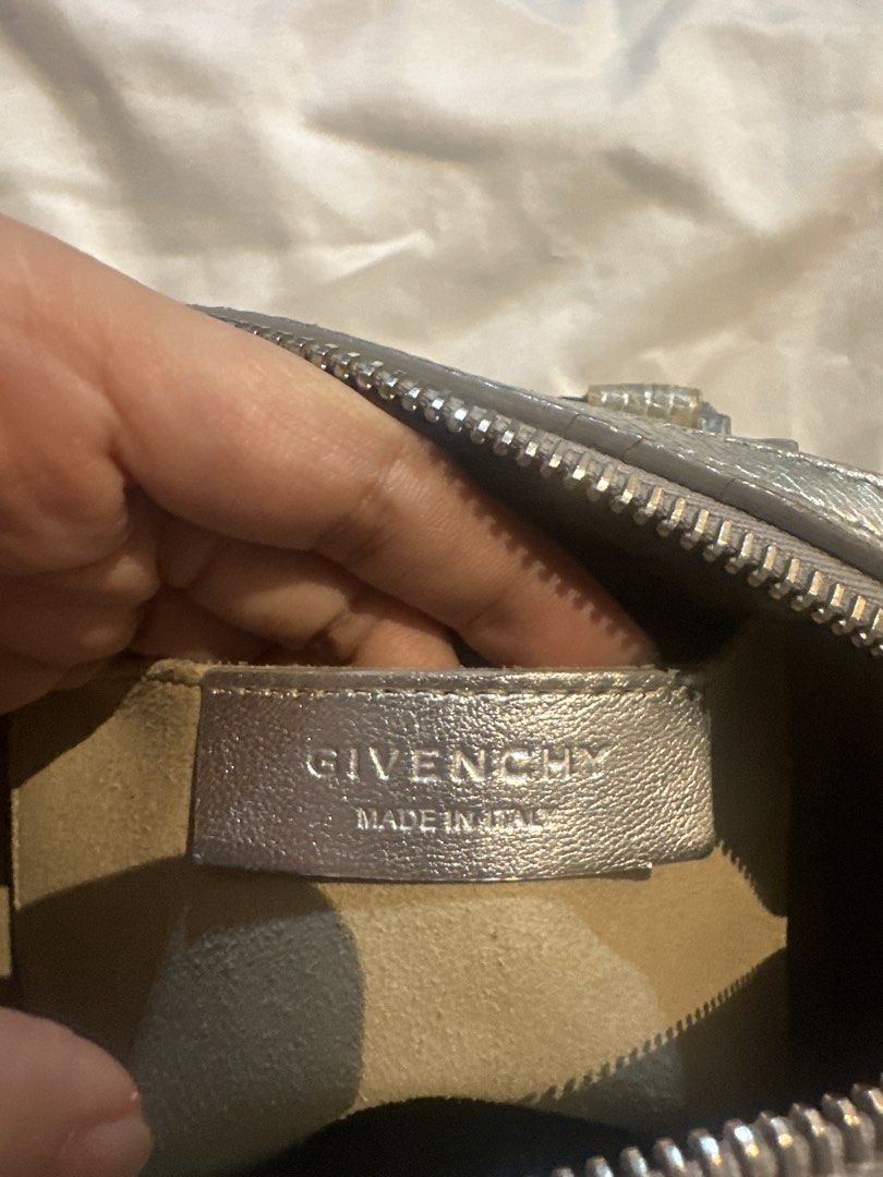 Givenchy Mini Lucrezia Duffel Bag (Category: Luxury Bags & Wallets) located in San Pablo. Submitted by ther____ (Listing ID 1434118332, Image 2). Description: Guaranteed authentic. With dustbag. Selling low because it needs color touch up.