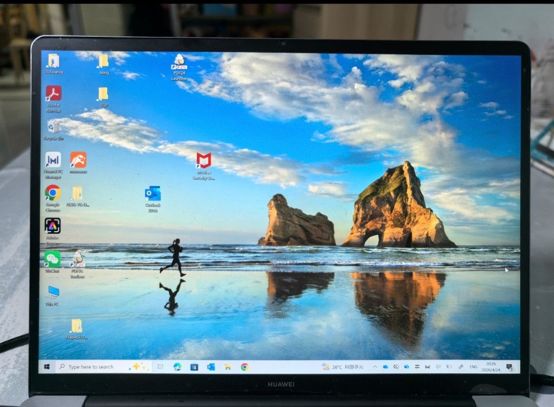 Huawei Laptop - like new492111006837002242