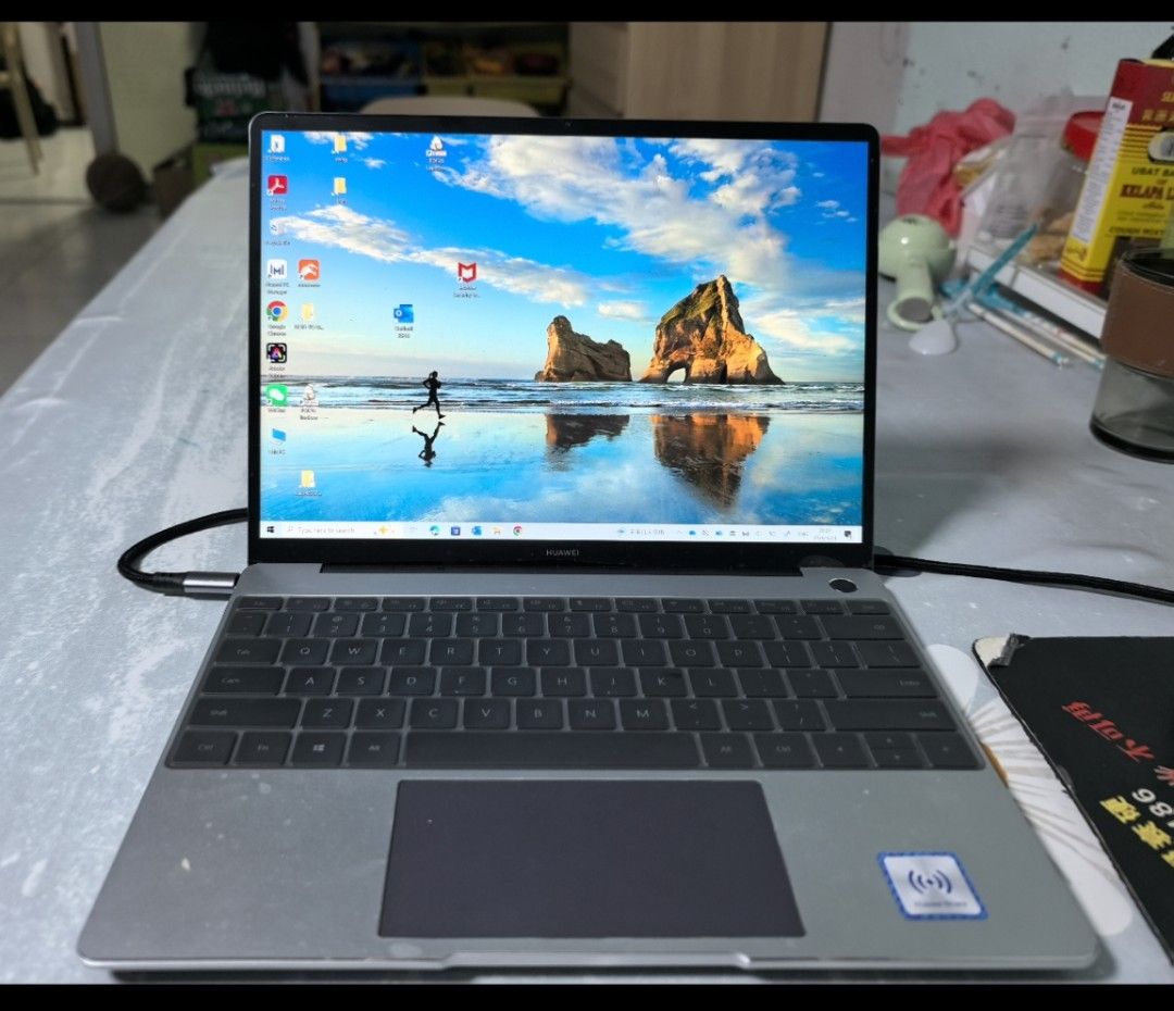 Huawei Laptop - like new492111006837002241