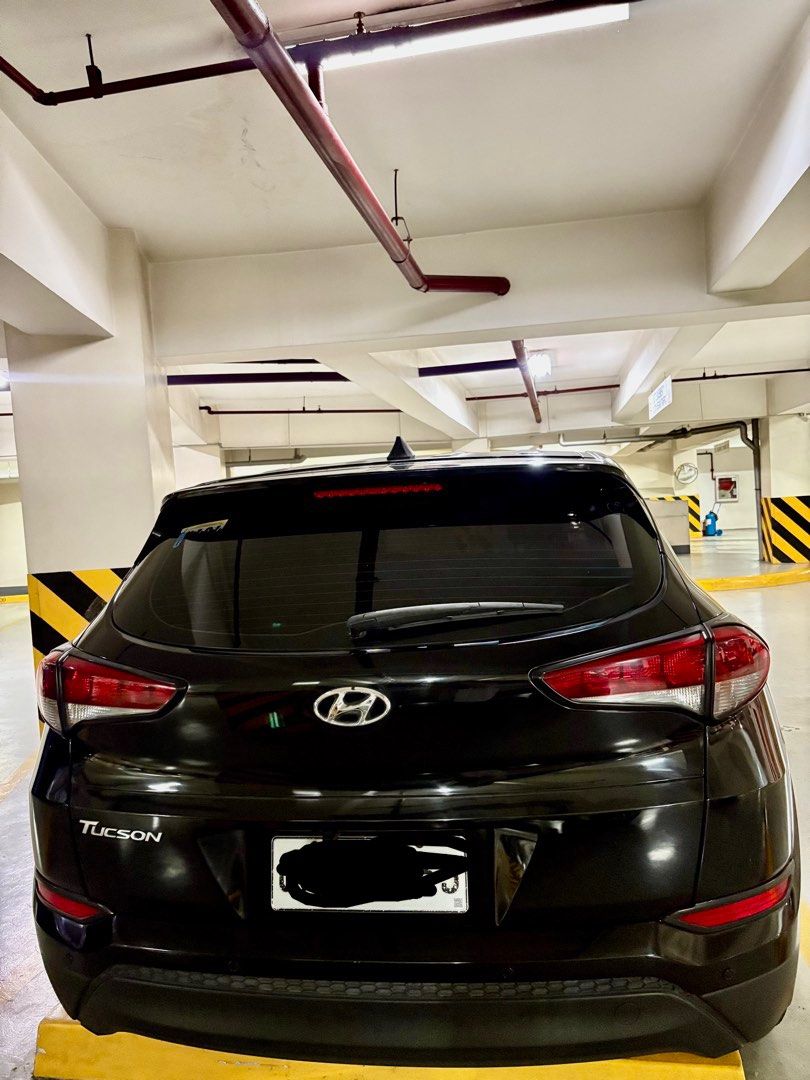 Hyundai Tucson 2.0 (A) (Category: Used Cars) located in Taguig. Submitted by declutter.bbb (Listing ID 1431437191, Image 2). Description: Hyundai Tucson 2018 | Automatic GAS 2nd owner 44k mil Not flooded Cold Aircon, maintained All stock , Fresh Seats are customized Leather Never been accident No issue check to sawa :) Gas and Go nalang siya CASH BASIS • Location: BGC (Direct owner) pass sa barat.