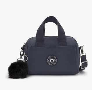 （分類：）位於 。 由 hkluxehk 提交（商品編號 1434020987，圖片 1）。簡介： 。