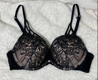 (Category: ) located in . Submitted by dancinglights (Listing ID 1434155733, Image 1). Description: .