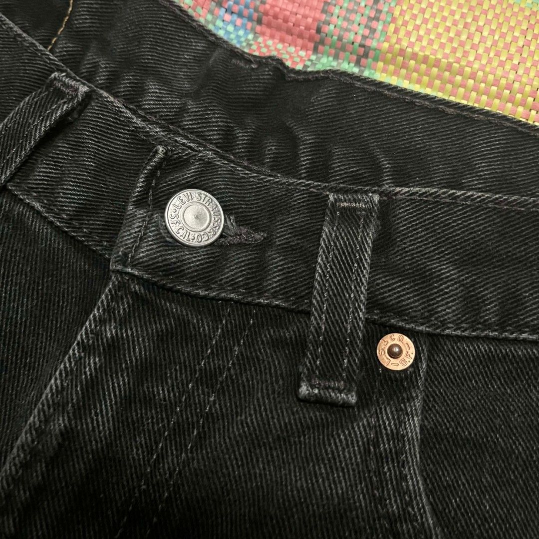 Levi's 550 Black Denim Shorts (Customized) (Category: Shorts) located in Bacolod City. Submitted by sagutgulaman (Listing ID 1434124050, Image 3). Description: W32 L24 Customized to Jorts .