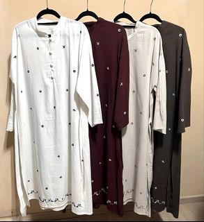(Category: ) located in . Submitted by yourstrulyanis (Listing ID 1433985037, Image 1). Description: .