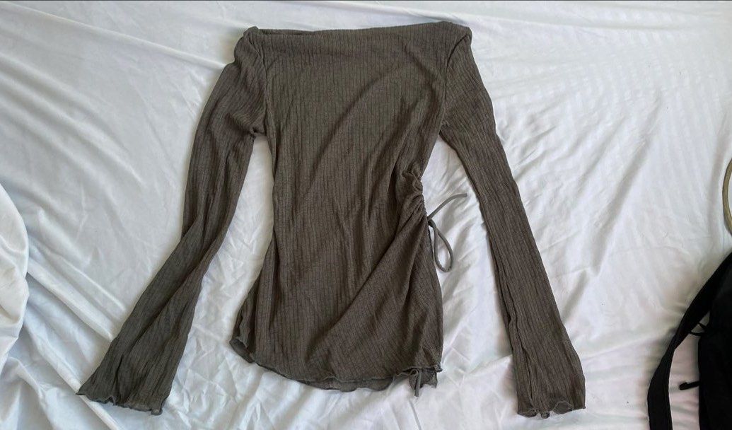 Long Sleeve Cover Up Top with Drawstring (Category: Longsleeves) located in Manila. Submitted by cstdjyc (Listing ID 1433937311, Image 2). Description: - Long-sleeved top - Drawstring detail at front - Ribbed texture - Ruffled hem and cuffs - Solid color - Lightweight material - Dress up or down.