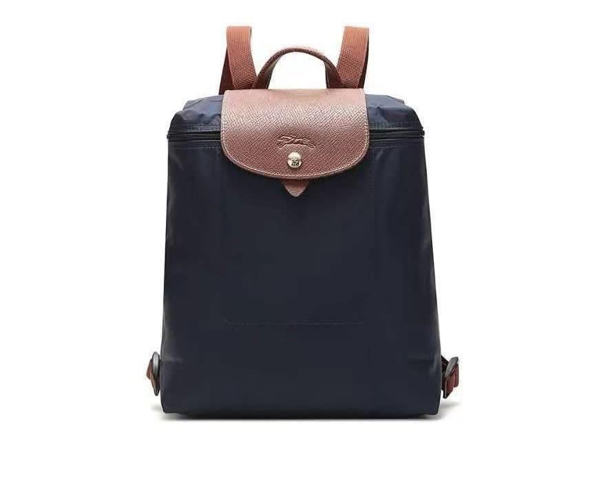 Longchamp Le Pliage Backpack (Category: Backpacks) located in Caloocan City. Submitted by ericavi_g (Listing ID 1433986430, Image 1). Description: paubos sale super mura neto mga sis Php 4,800.