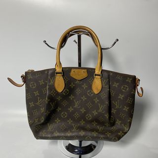 (Category: ) located in . Submitted by .dresshttps (Listing ID 1434157358, Image 1). Description: .