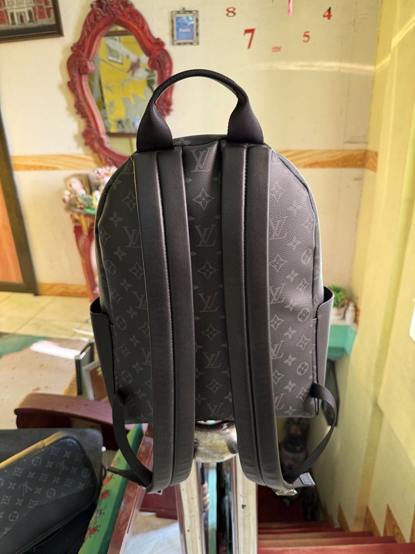 LV Discovery Monogram Eclipse Bagpack (Category: Luxury Bags & Wallets) located in Cabuyao City. Submitted by gerlieluxurycloset2024 (Listing ID 1434069249, Image 2). Description: Brand: Elvee Color: Black Material: Coated Canvas with Leather trim Condition: With flaws (not on the hardware or sa canvas pero natangalpo kasi yung isang zipper pull) so buy at your own risk! Inclusion: Dustbag only Coded: ✅ (Microchipped) No return no exchange policy