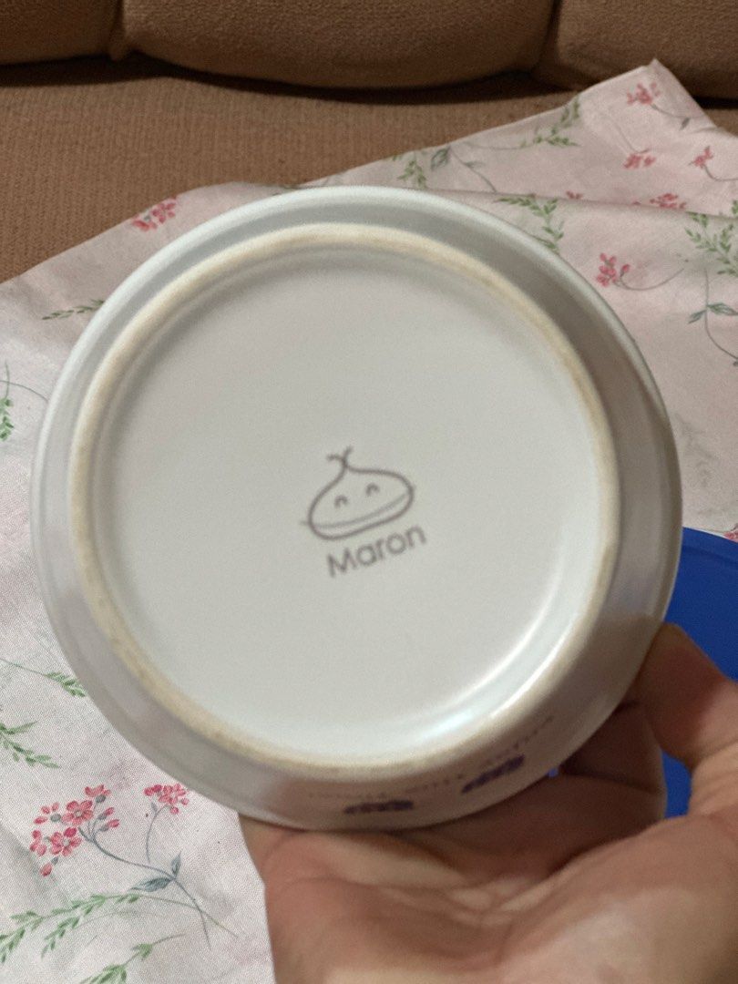 Maron Microwave Safe Bowl with Lid (Category: Other Kitchenware & Tableware) located in Davao. Submitted by favoritepreloved (Listing ID 1434101101, Image 3). Description: ❤️ It has measuring marks ❤️ Stone Ware Material ❤️ 11cm diameter ❤️ 6cm height.