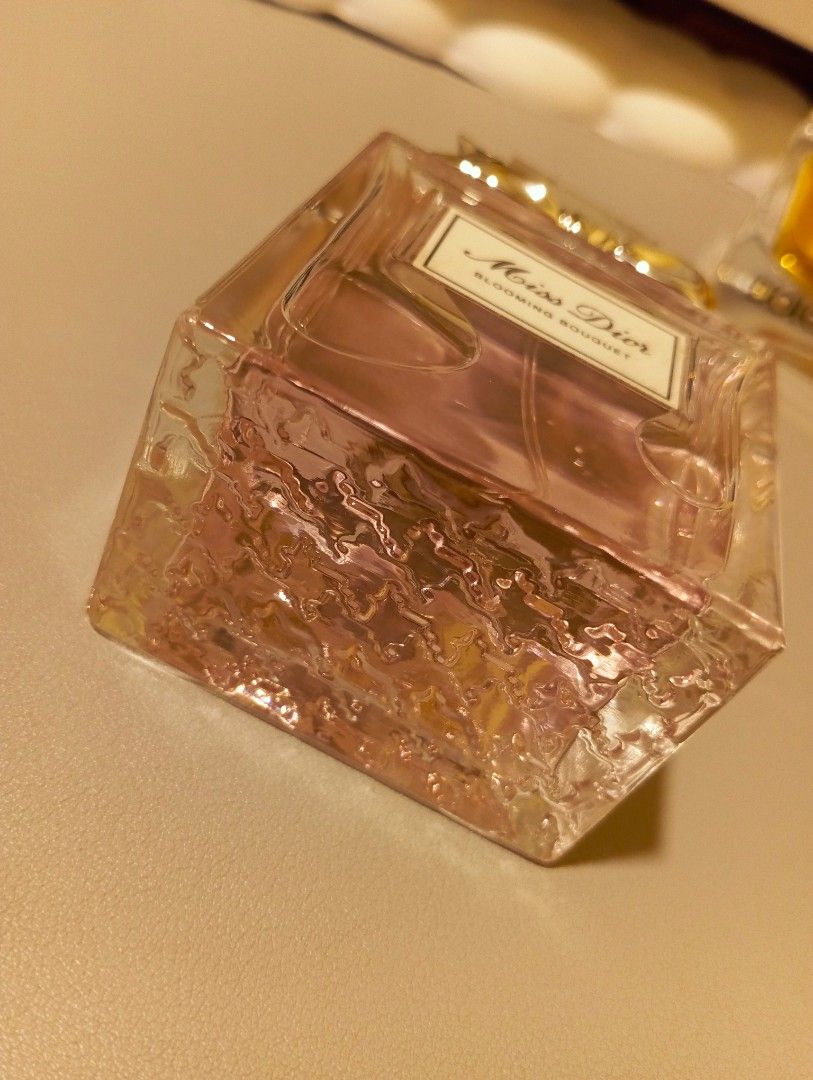 Miss Dior Blooming Boquet (Category: Fragrance & Deodorants) located in Cavite. Submitted by aether-elementph_11 (Listing ID 1434156241, Image 3). Description: Miss Dior Blooming Boquet 100ML EDT ORIGINAL 📍 BOUGHT IN ITALY 🇮🇹 April 25th 2026 You can Check the Number/Etc..and ask for more Proofs If you're in doubt. We Never Sell Fakes All of the Perfumes here are Guaranteed Authentic. Pls Check the Pictures. We can Do Pick Ups and Meet Ups Cavi