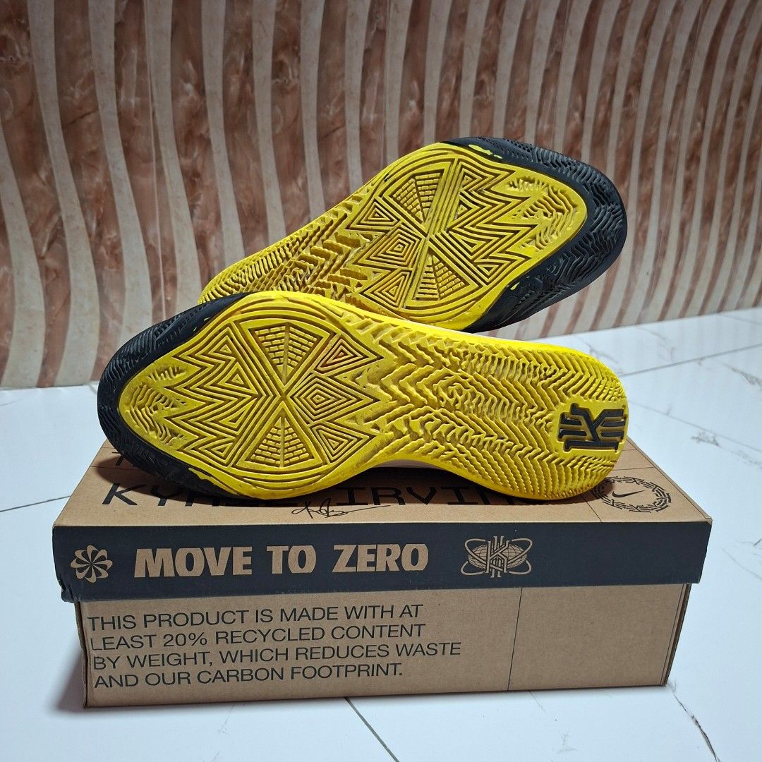 Nike Kyrie Flytrap VI EP (Category: Sneakers) located in San Narciso. Submitted by chrlspdrdo (Listing ID 1434121149, Image 2). Description: •Nike Kyrie Irving Flytrap VI EP • Legit/Original • Size 10.5 M • Used, in good condition • Unli check • ₱ 3,500 slightly negotiable 📍San Narciso, Zambales.