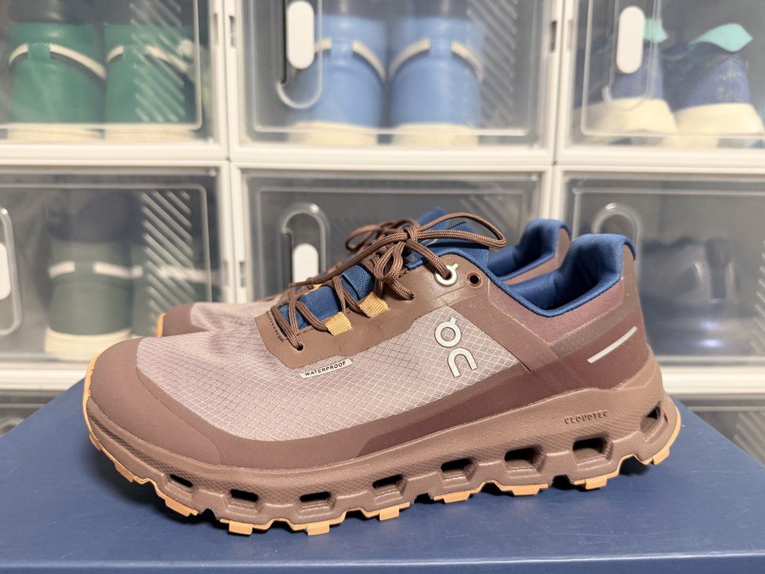 On Cloudvista 2 Waterproof (Category: Sneakers) located in Quezon City. Submitted by 30somethingtreasures (Listing ID 1434133577, Image 1). Description: On Cloudvista 2 Waterproof Size 37 Brand new and unused No box Your money back if proven fake.