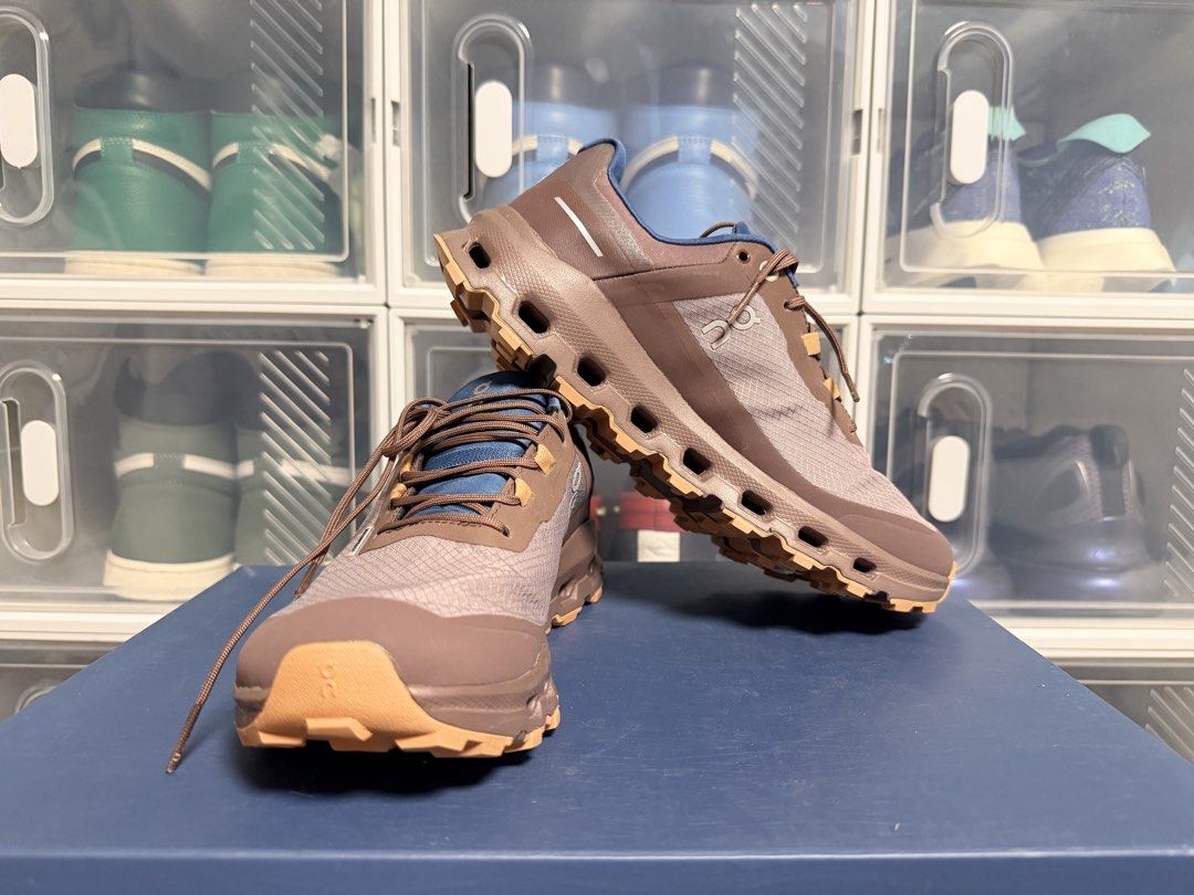 On Cloudvista 2 Waterproof (Category: Sneakers) located in Quezon City. Submitted by 30somethingtreasures (Listing ID 1434133577, Image 3). Description: On Cloudvista 2 Waterproof Size 37 Brand new and unused No box Your money back if proven fake.