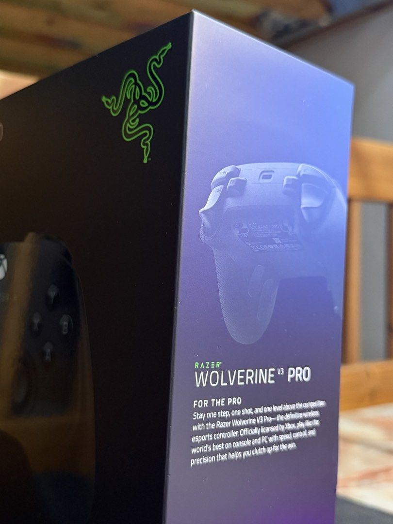 Razer Wolverine V3 Pro Wireless Controller, Video Gaming, Gaming ...