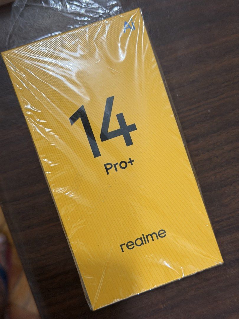 realme 14 Pro Plus 5G 512GB (Category: Realme) located in Makati City. Submitted by bloggerrific (Listing ID 1434119716, Image 1). Description: Brand new realme 14 Pro Plus 5G. Complete with box. Opened and used only for review. 12 + 512GB BRAND NEW.