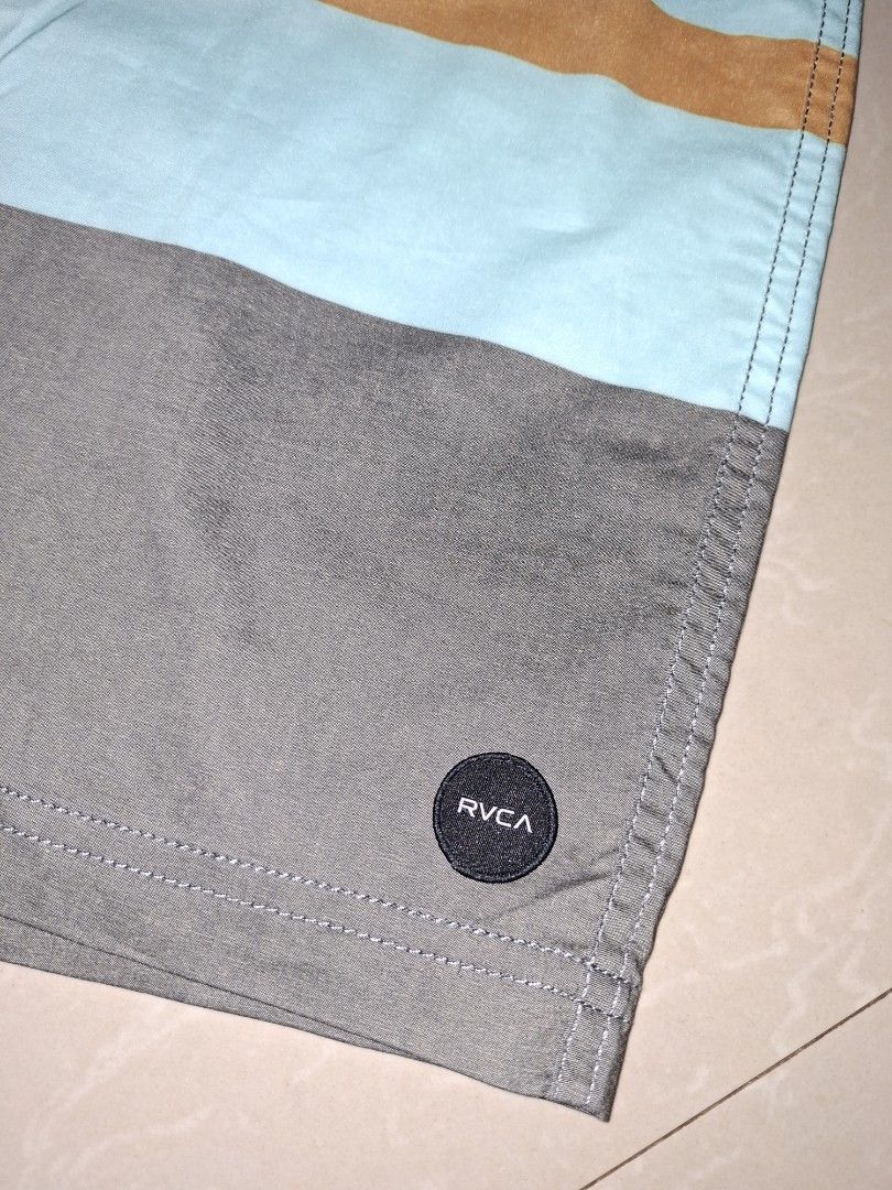 Rvca board shorts (Category: Swim Trunks & Board Shorts) located in Butuan. Submitted by ziggyzizzla (Listing ID 1434172938, Image 2). Description: ◼️RVCA BOARD SHORTS ◼️ 📍2 way stretch 📍Size 31 📍Length 16 📍Color rate 10/10 DISCLAIMER: 𝗜𝗻𝗱𝗲𝗽𝗲𝗻𝗱𝗲𝗻𝘁 𝗮𝗻𝗱 𝗻𝗼𝗻-𝗮𝗳𝗳𝗶𝗹𝗶𝗮𝘁𝗲𝗱 𝗼𝗿 𝗮𝘀𝘀𝗼𝗰𝗶𝗮𝘁𝗲𝗱 𝘄𝗶𝘁𝗵 𝘁𝗵𝗲 𝗯𝗿𝗮𝗻𝗱/𝘀 𝗵𝗲𝗿𝗲𝗶𝗻 𝗽𝗼𝘀𝘁𝗲𝗱. 𝗔𝗹𝗹 𝗰𝗼𝗽𝘆𝗿𝗶𝗴𝗵𝘁𝘀 𝗿𝗲𝘀𝗲𝗿𝘃𝗲𝗱 𝘁𝗼 𝘁𝗵𝗲 𝗼𝗿𝗶𝗴𝗶𝗻