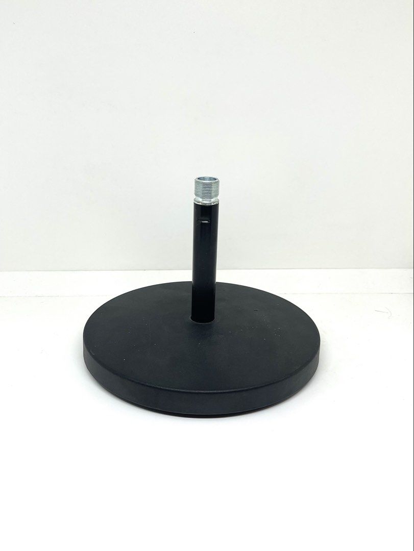 Samson Mic Stand (for desk) (Category: Microphones) located in El Nido. Submitted by abstractandrai (Listing ID 1434079349, Image 1). Description: - Black microphone stand - Round, heavy base for stability - Threaded top for microphone clip attachment - Suitable for podcast, studio, and office desk use *Samson sticker fell off but this is original Samson brand RFS: I bought a different one.