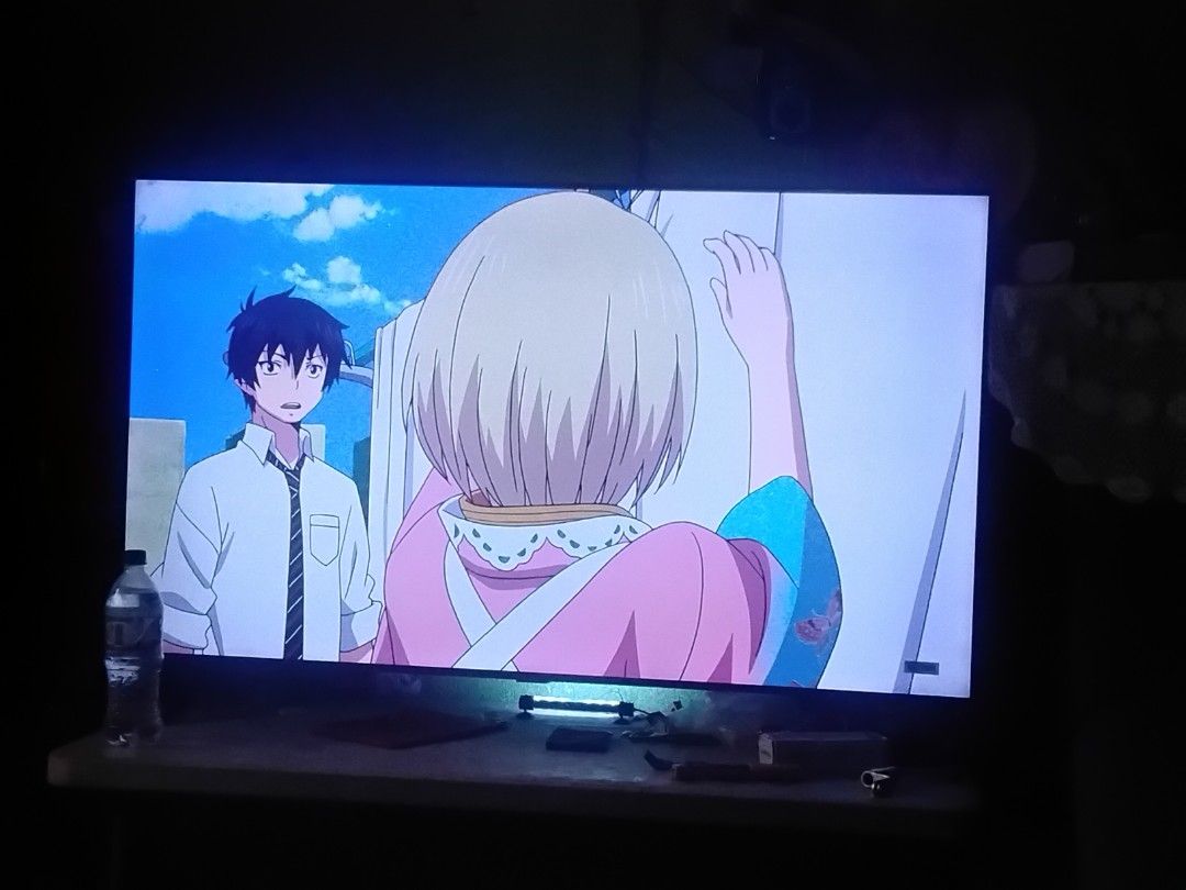 Samsung 55 inch smart tv (Category: TV) located in Las Pinas. Submitted by avatar23 (Listing ID 1434073331, Image 1). Description: samsung cu7000 model 55 inch 2 remote pick up only test all you want box manual included location las pinas wala po itong issue test to sawa before buying.