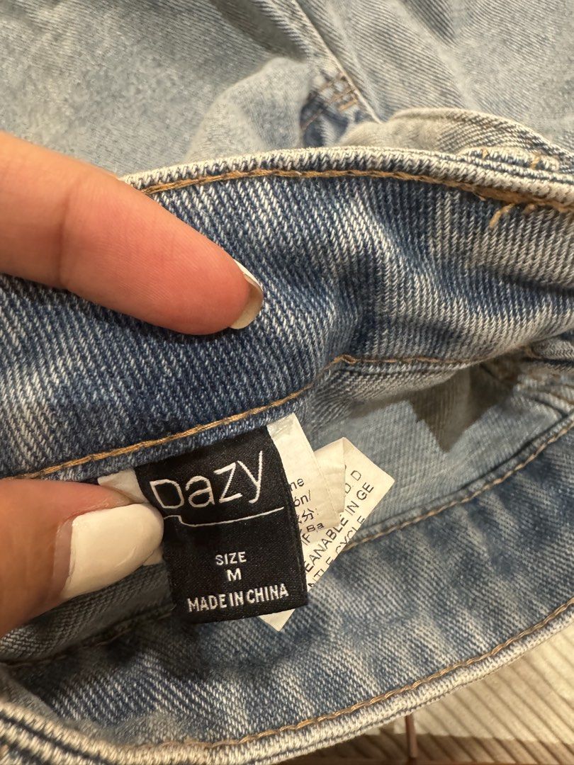 SHEIN Dazy High-Waisted Blue Denim Skort (Category: Skirts) located in Quezon City. Submitted by laure888 (Listing ID 1434128108, Image 3). Description: • preloved but in pristine condition • bought during my online shop addiction phase •fits s-m • original price: PHP 580.