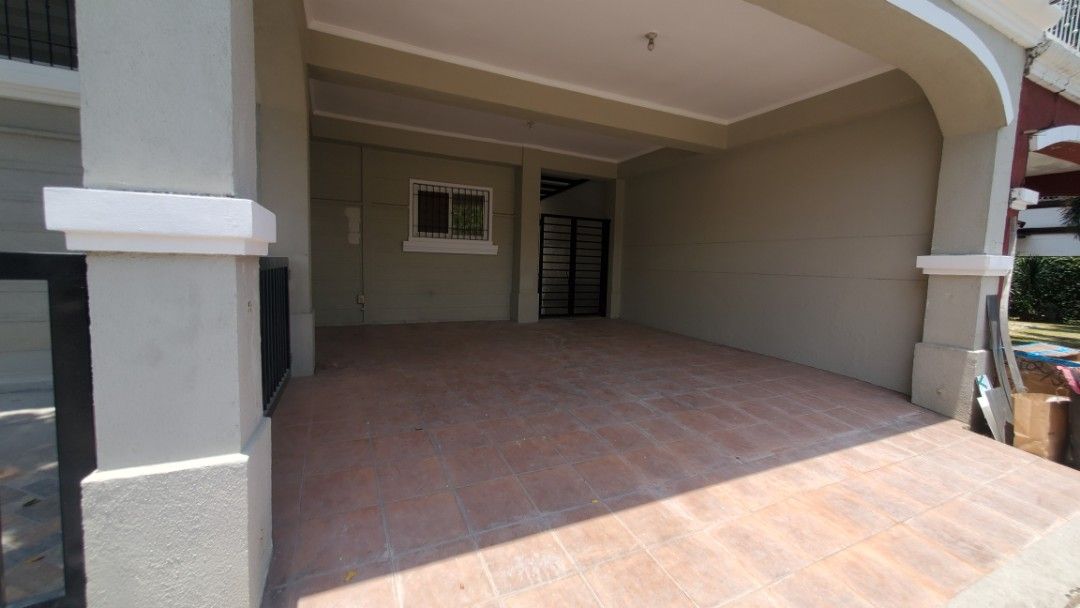 Sta Rosa Estates for rent (Category: House & Lot) located in Taguig. Submitted by donirivbroker (Listing ID 1434080569, Image 3). Description: sta Rosa Estates 3 bedroom 2 toilet and bath powder room, maid's with toilet and bath 2 car garage.