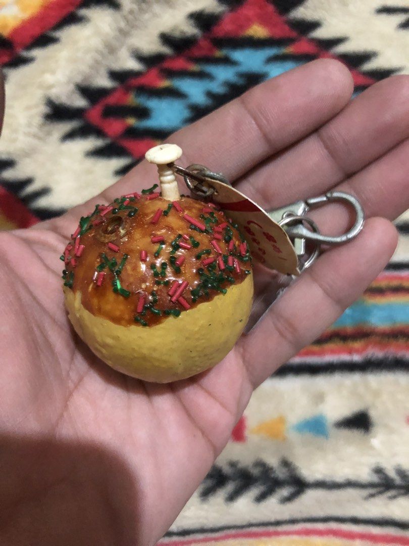Takoyaki ball lighter (Category: Cookware & Accessories) located in Quezon City. Submitted by markgolveo (Listing ID 1434026503, Image 1). Description: Takoyaki ball lighter Needs gas Depleted gas.