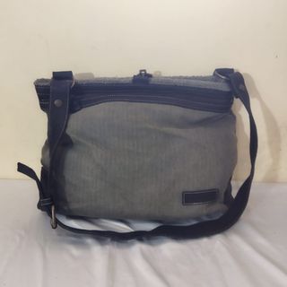 (Kategori: ) berada di . Dikirim oleh bebebmona (ID iklan 1434096508, Gambar 1). Deskripsi: .
