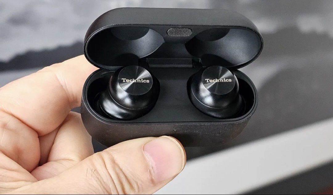 Technics EAH-AZ100 Wireless Earbuds