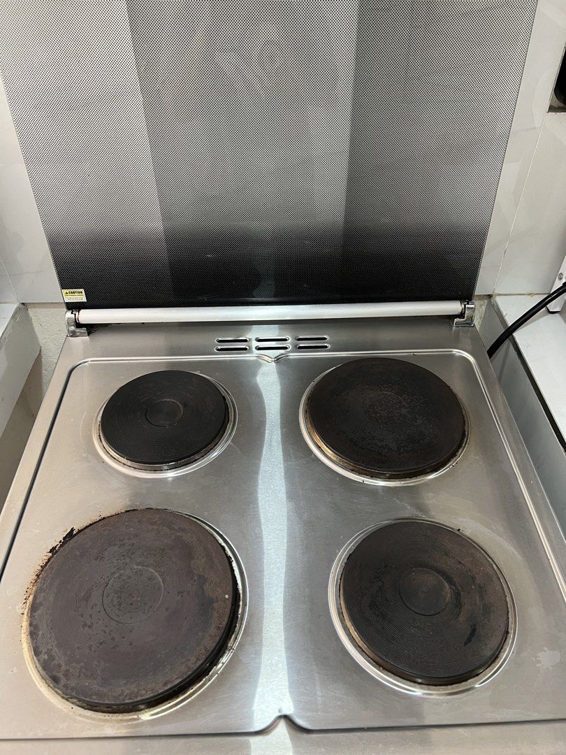 Technik Tecnogas Electric Oven with 4 Burners (Category: Ovens & Toasters) located in Binan City. Submitted by alreadyloved.p (Listing ID 1434025133, Image 3). Description: - Electric oven with 4 burners - Stainless steel exterior - Glass oven door - Includes oven racks and baking tray - Front panel oven controls - Circular electric burners - Stainless steel door handle Issue: oven light not working https://www.tecnogas.com.ph/tfe6004frss.html.