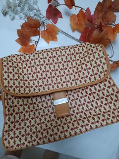 (Category: ) located in . Submitted by prettycloset0309 (Listing ID 1434066224, Image 1). Description: .