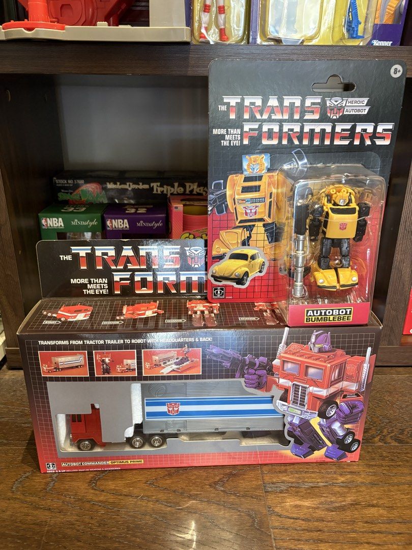 Transformers G1 Autobot Bumblebee and Optimus Prime (Category: Action & Battle Toys) located in San Antonio. Submitted by josephnieva (Listing ID 1434121361, Image 1). Description: Hasbro G1 Bumblebee – ₱1,490 K.O. G1 Optimus Prime – SOLD Toys are at Robin’s Hobby Shop at 3F Shopesville Plus, Greenhills, San Juan. For more info on availability and best price, head on to Robin’s Hobby Shop or contact them on mobile, Facebook or Tik Tok. Robin 0917