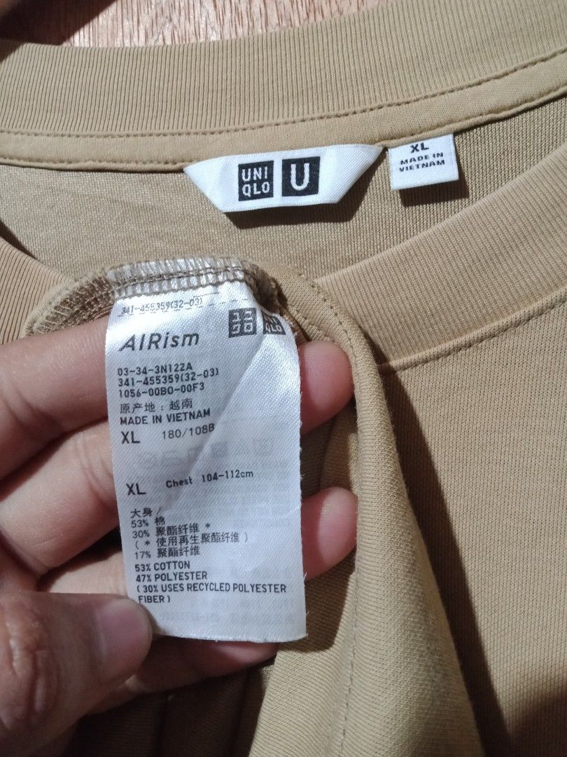 UNIQLO AIRISM BIEGE (Category: Tshirts & Polo Shirts ) located in Kalibo. Submitted by ionsthrift (Listing ID 1434158231, Image 3). Description: 📌Ugaliing mag basa palagi, pra iwas tanong o aberya. 📌Wag na mag offer kng hndi nman kayang panindigan or bibilhin. Dahil once na nag offer ka dpat sure ka. 📌Please, manage your expectation nlng, halos lahat po ng items ay galing ukay, denedeclare ko nman pag my issue, pro pasensya na pag meron akong 
