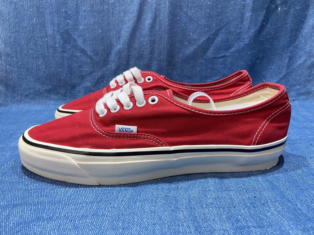 Vans Authentic Reissue 44 Lx (Vault) Racing Red (Category: Sneakers) located in Cebu City. Submitted by jvlz97 (Listing ID 1434134241, Image 2). Description: Excellent Condition No Box.