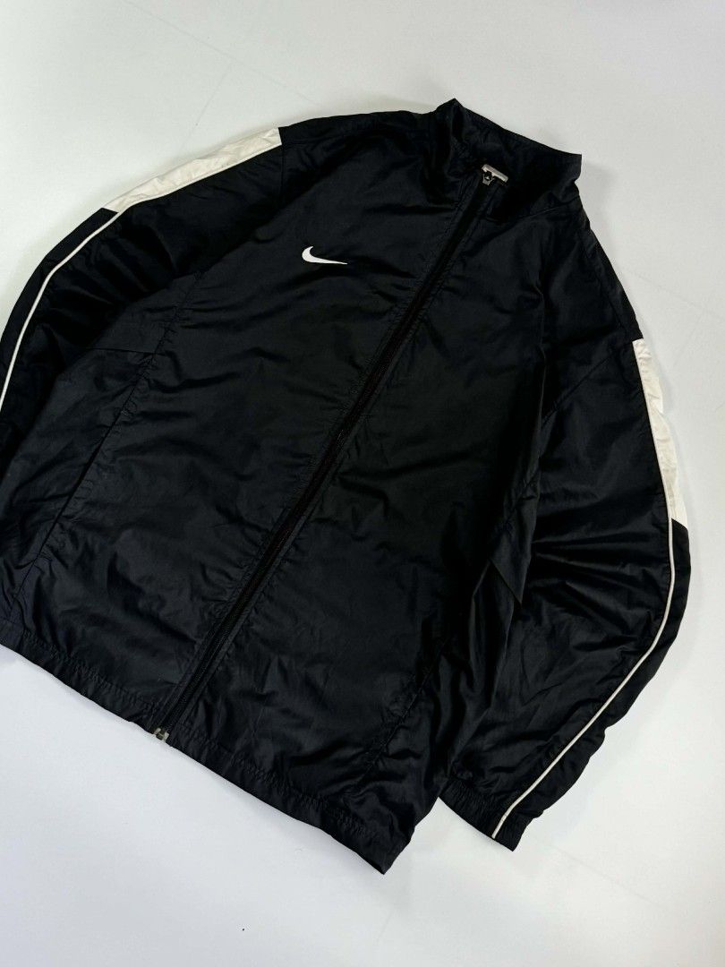 Vintage nike windbreaker track (Category: Sets & Coordinates) located in Manila. Submitted by styleandfly191238 (Listing ID 1433982325, Image 3). Description: dimes length 28 width 23.5 issue none color rate 10/10 complete tags and original better in personal color may vary due to lighting unli vc and vouch to check item dm me for more details.