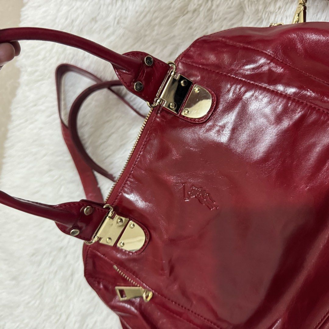 Vintage polo hand/ shoulder bag (Category: Shoulder Bags) located in Manila. Submitted by aries.15 (Listing ID 1434093279, Image 2). Description: Vintage Polo hand/shoulder bag 🌸 -excellent to as new condition -no issue -colorate 10/10 2499 only 🙌🏾🥳.