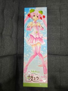 （分類：）位於 。 由 runningchick 提交（商品編號 1434003748，圖片 1）。簡介： 。