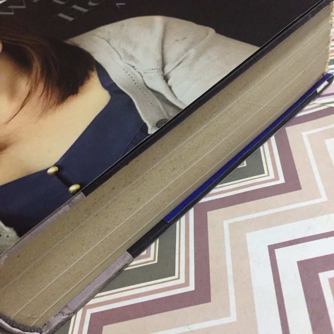 Waiting to Be Heard by Amanda Knox (Category: Storybooks) located in Pasig City. Submitted by sell.phi (Listing ID 1434060441, Image 2). Description: Waiting to Be Heard by Amanda Knox Preloved hardbound w/deckled edges with foxing/brown spots tanned pages and edges with minor signs of wear on the dustjacket .