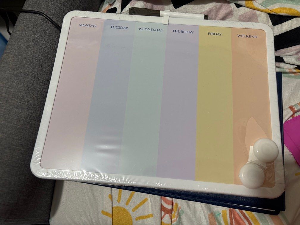 Whiteboard weekly with marker and magnet (Category: Everything Else Others) located in Makati City. Submitted by anyajapanthriftshop (Listing ID 1434034205, Image 1). Description: Whiteboard weekly with marker and magnet.