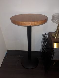 (Category: ) located in . Submitted by sellingstuffen (Listing ID 1434120030, Image 1). Description: .