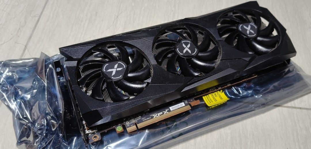 XFX Radeon 6700XT Graphics Card439783376804259840