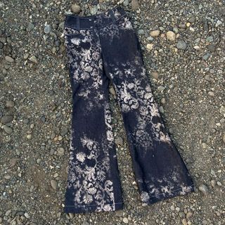 (Category: ) located in . Submitted by eriellynnthrifts (Listing ID 1434116551, Image 1). Description: .
