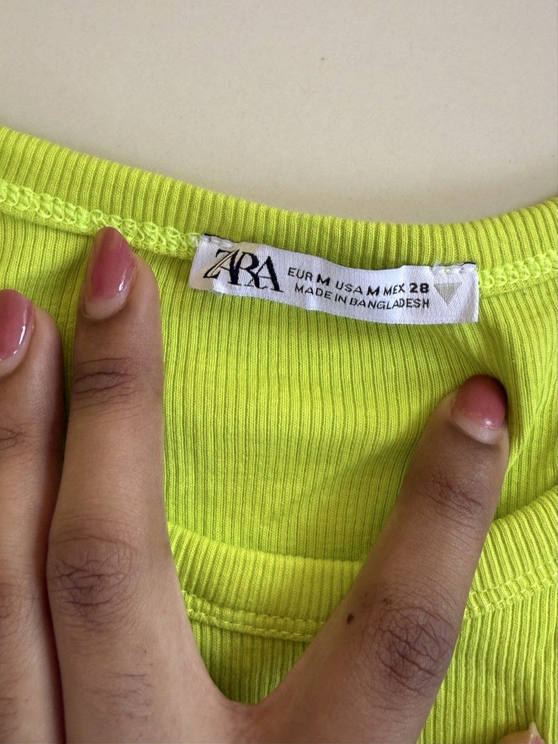 Zara Brat Green Sleeveless Top (Category: Sleeveless) located in Manila. Submitted by stephanyck (Listing ID 1434042061, Image 2). Description: used this during the brat summer <3 still in good condition fits xs-m 🌷gcash/bpi 🌷sf will he shouldered by the buyer 🌷j&t/lalamove/lbc.