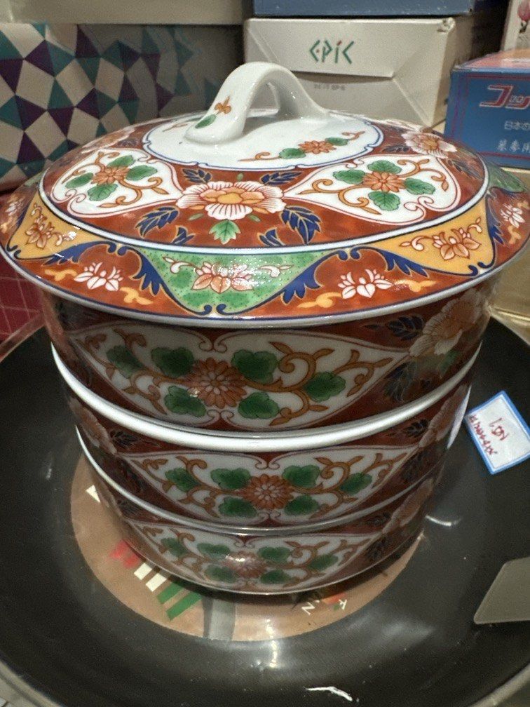 (LP)- 16cm round Imari style 3-tiered box (Category: Food Organization & Storage) located in Antipolo. Submitted by queens.collections (Listing ID 1434223492, Image 1). Description: Skukl1262628x.