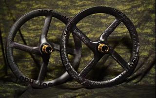 （分類：）位於 。 由 trendybike 提交（商品編號 1434232432，圖片 1）。簡介： 。