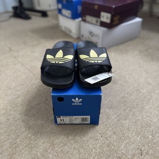 (Category: ) located in . Submitted by minclothing (Listing ID 1434269667, Image 1). Description: .
