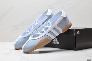 (Category: ) located in . Submitted by factory.shoes.outlet (Listing ID 1434191968, Image 1). Description: .