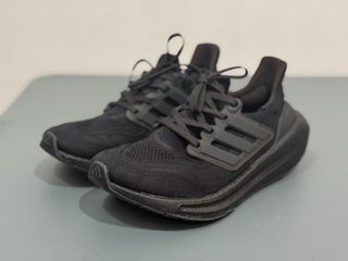 adidas gazelle silver green womens adidas Ultraboost 22 Shoes - Men's - Core Black / Turbo / Flash Orange main image 1